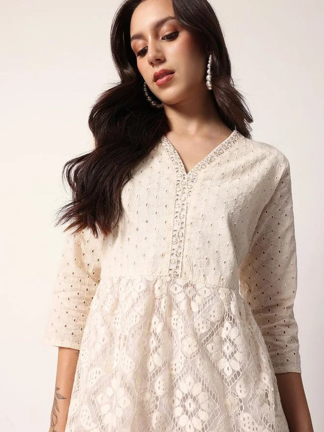 آي شين Off White Lace A-Line Knee-Length Dress